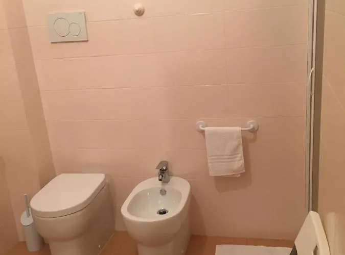 Pisacane61 Bed and Breakfast Μόντενα