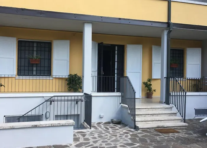 Bed and Breakfast Pisacane61 Μόντενα